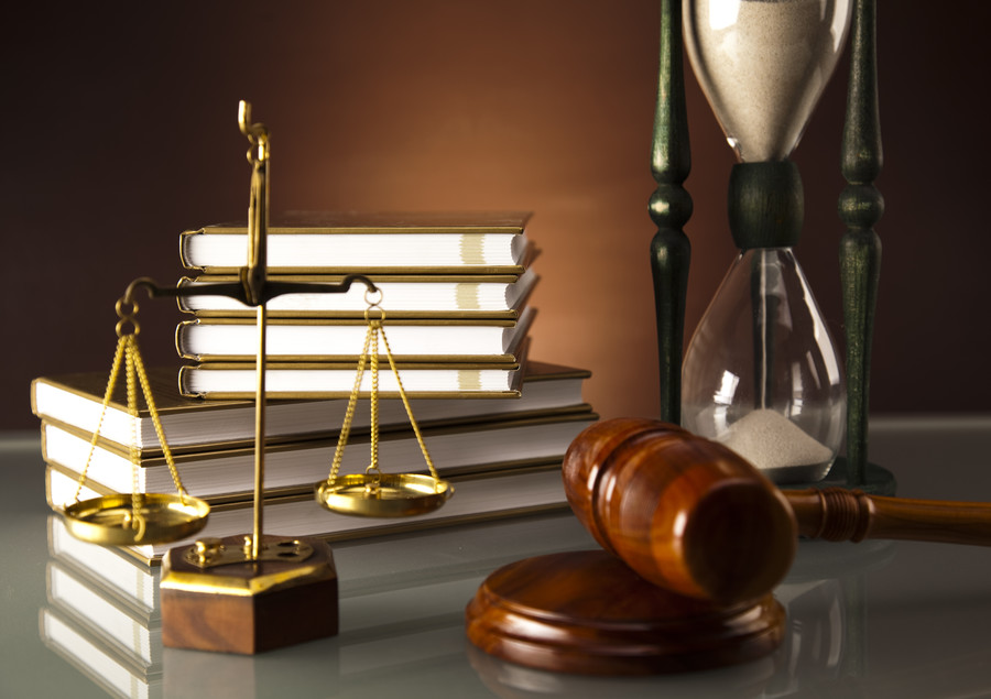 深圳刑事律师解读：亲友非法牟利罪的判刑标准